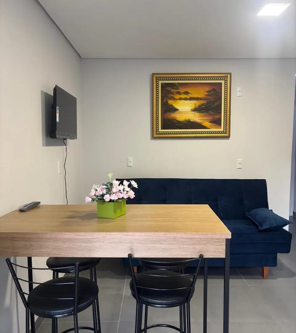Apt Terreo 1 Quarto Entrada Privativa No Bairro Fazenda - Itajaí